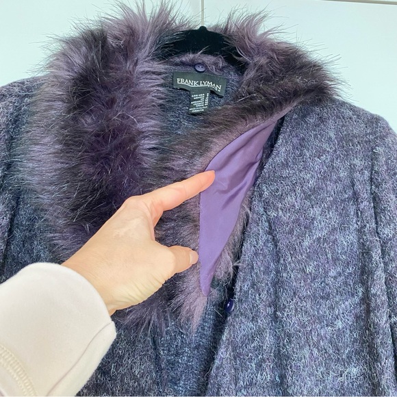 Frank Lyman cardigan with removable fur collar - Picture 3 of 7
